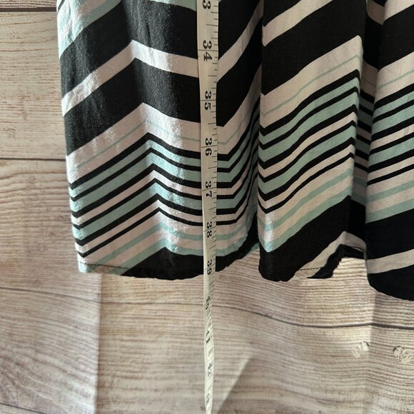 Torrid knit to woven chevron dress Plus size 3XL - Picture 6 of 6